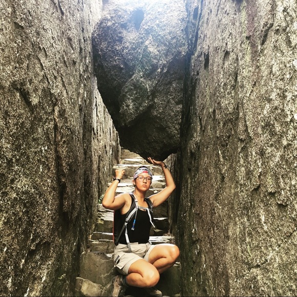 Meet the Posher - Picture 4 of 6